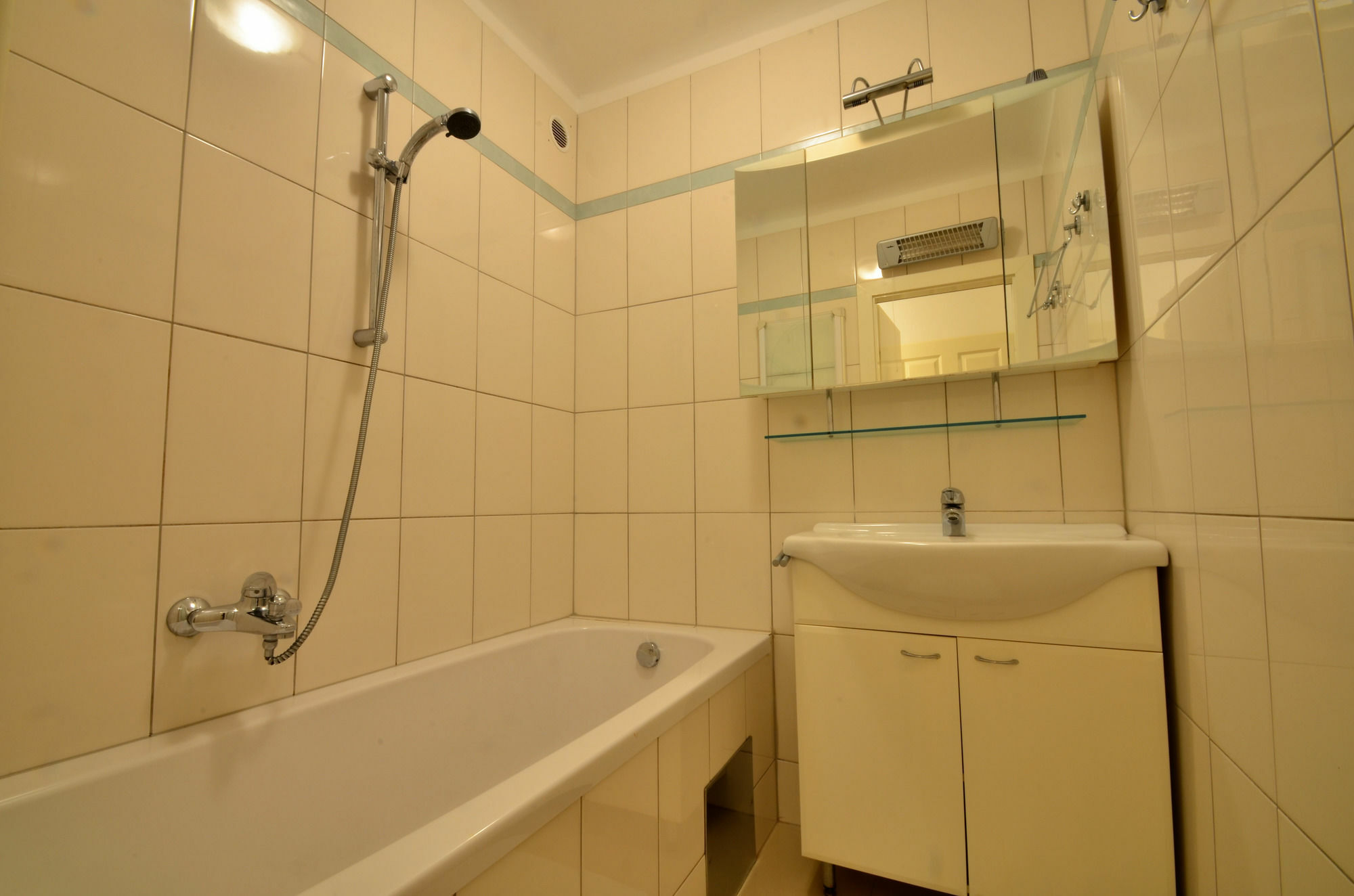 Ajo Vienna Atos With Free Parking Apartment Exterior photo